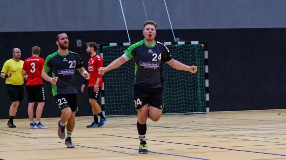 8:0-Lauf bringt die Wende für zwei wichtige Punkte 8:0-Lauf bringt die Wende für zwei wichtige Punkte