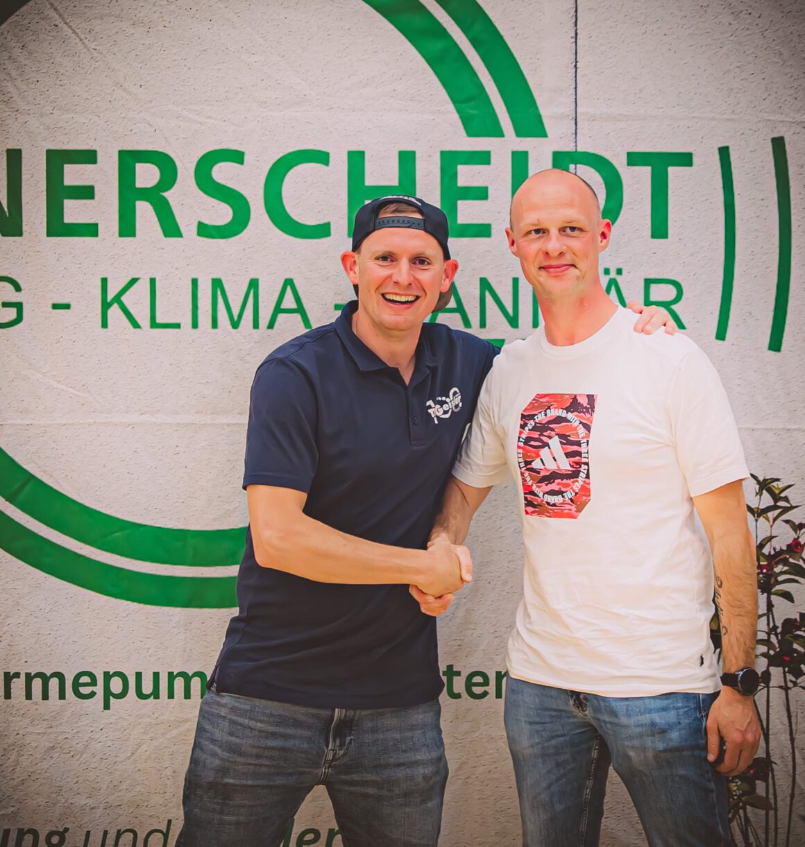 Christoph Schmidt übernimmt die 2. Herren der HSG Geislar-Oberkassel Christoph Schmidt übernimmt die 2. Herren der HSG Geislar-Oberkassel